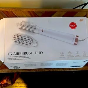 T3 blow dry brush